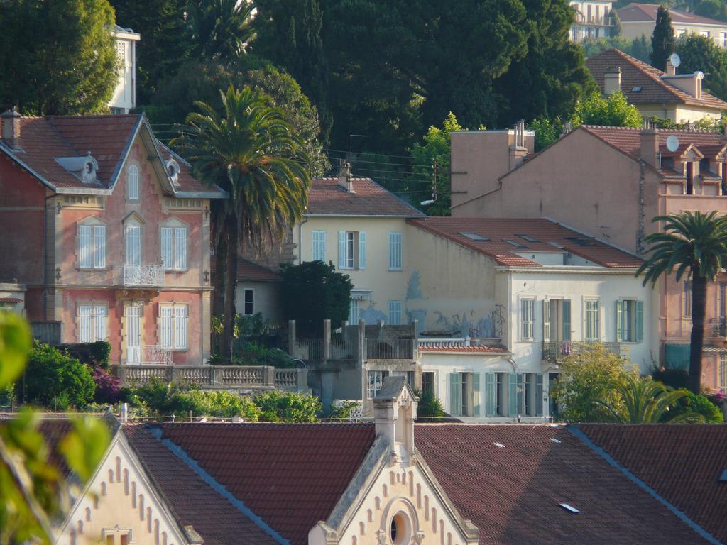 Bed and Breakfast Les Palmiers Grasse Esterno foto